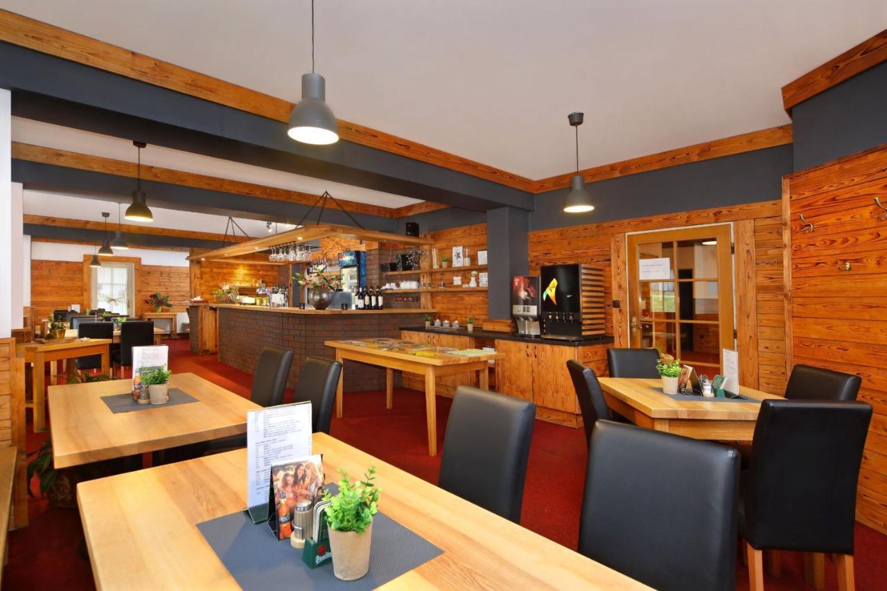 Hotel Hradec Spindleruv Mlyn Exterior photo