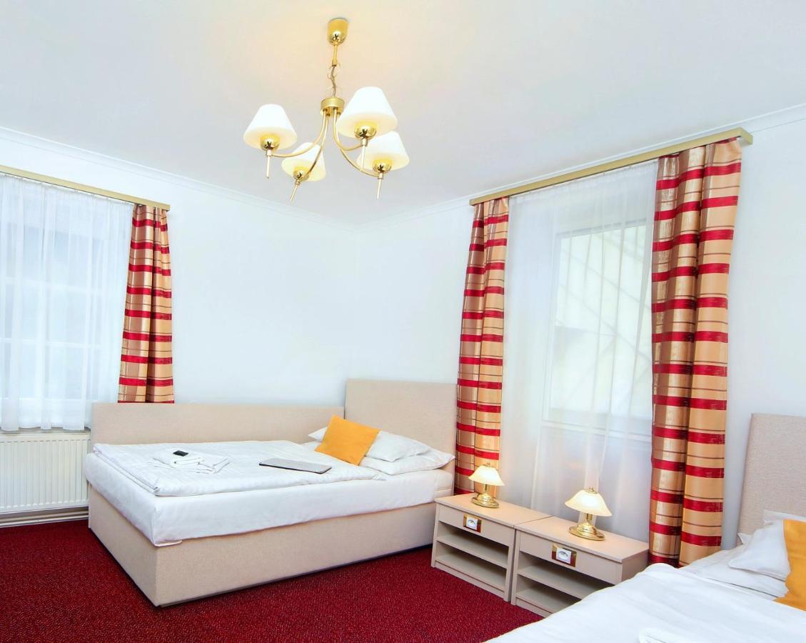 Hotel Hradec Spindleruv Mlyn Exterior photo